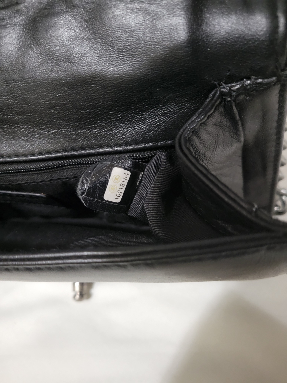 CHANEL Boy Black Quilted Leather Shoulder Bag with Silver Chain and CC Lock - Picture 7 of 8